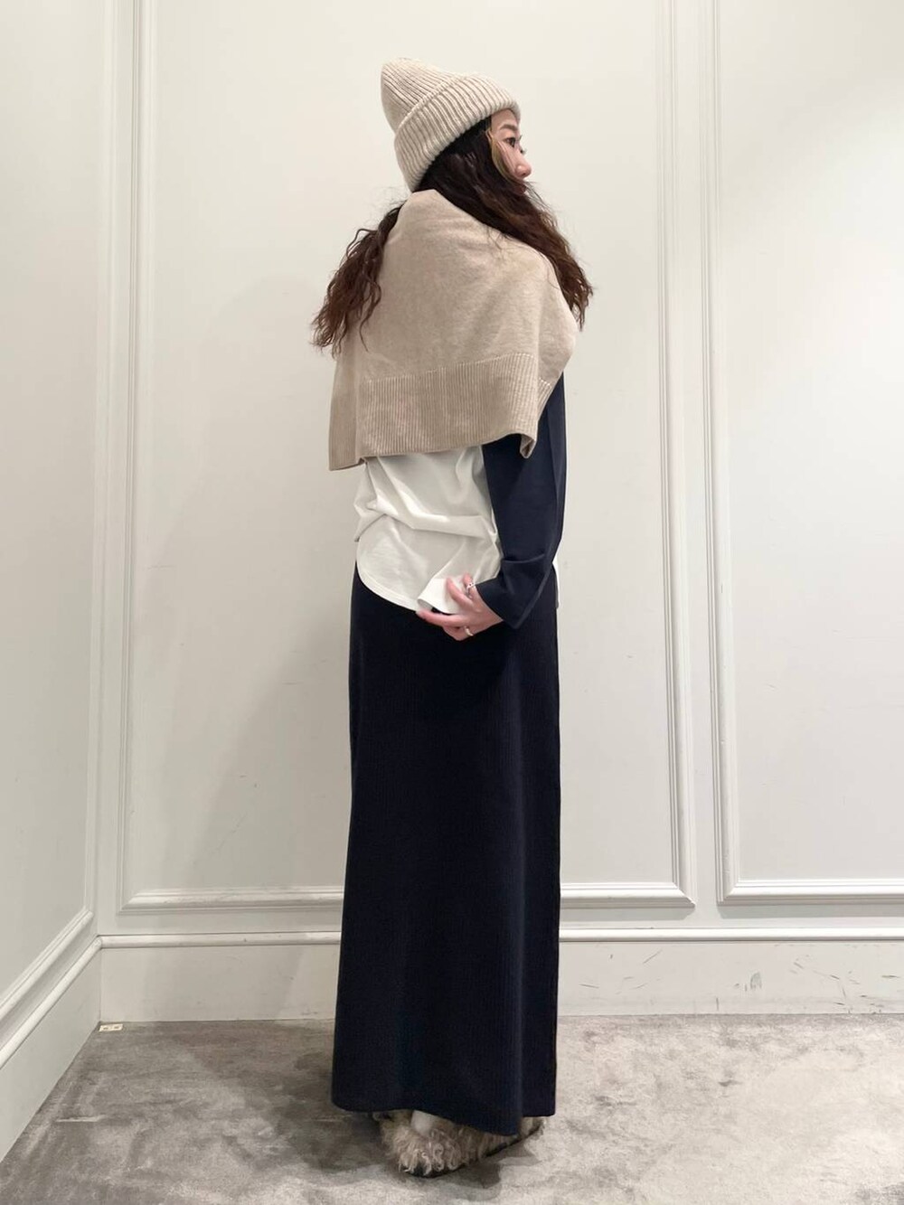 「ベーシック/シンプル、着痩せ・細見え、女子ウケ」｜「FRATELLI TALLIの【FRATELLI TALLI】ニットCAP（ニットキャップ/ビーニー、ベージュ系）」を使った、pocustagramさん（レディース・162cm）の冬コーディネートの5枚目の写真