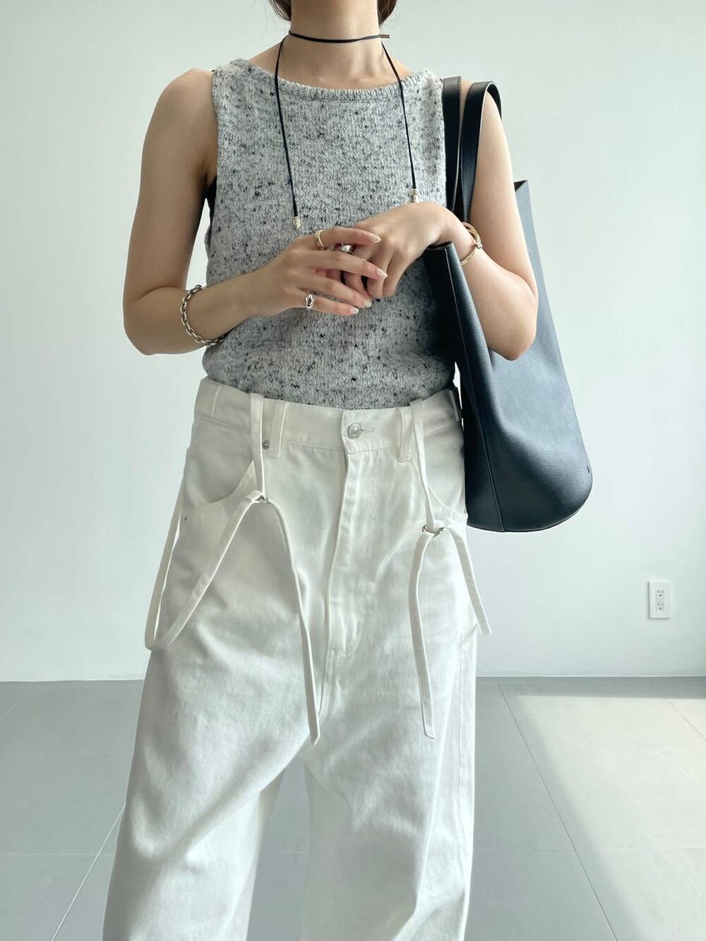 「ベーシック/シンプル、着痩せ・細見え、女子ウケ」｜「BABYLONEのネップコンパクトプルオーバー（タンクトップ、ブラック系）」を使った、pocustagramさん（レディース・162cm）の秋コーディネートの7枚目の写真