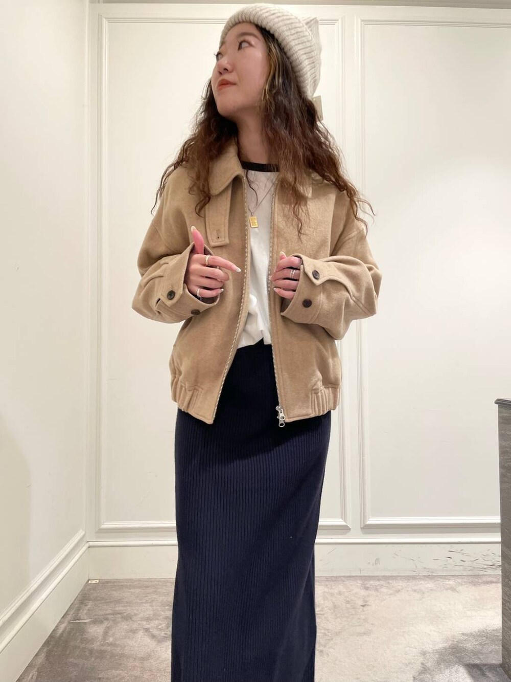 「ベーシック/シンプル、着痩せ・細見え、女子ウケ」｜「FRATELLI TALLIの【FRATELLI TALLI】ニットCAP（ニットキャップ/ビーニー、ベージュ系）」を使った、pocustagramさん（レディース・162cm）の冬コーディネートの5枚目の写真