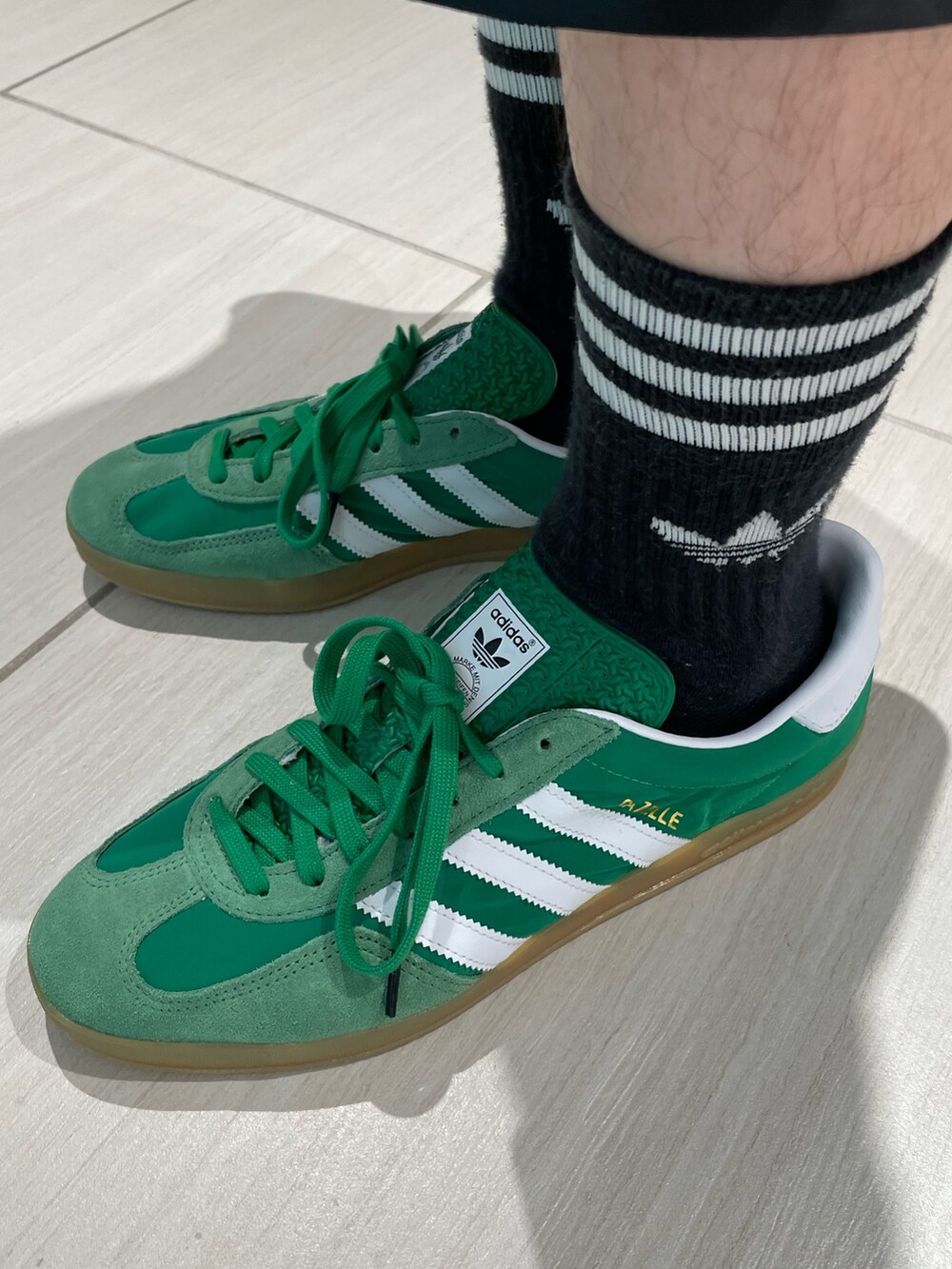 00s old adidas Oサイズ モスグリーン ワイドショーツ 00s old adidas Oサイズ モスグリーン ワイドショーツ