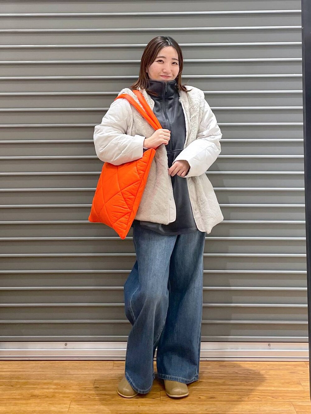 「カジュアル、低身長、ベーシック/シンプル、体型カバー、高見え、ゆったり、LEPSIM」｜「LEPSIMのマルチWAYミリタリーコート　163914（モッズコート、ホワイト系）」を使った、manaさん（レディース・153cm）の冬コーディネートの2枚目の写真