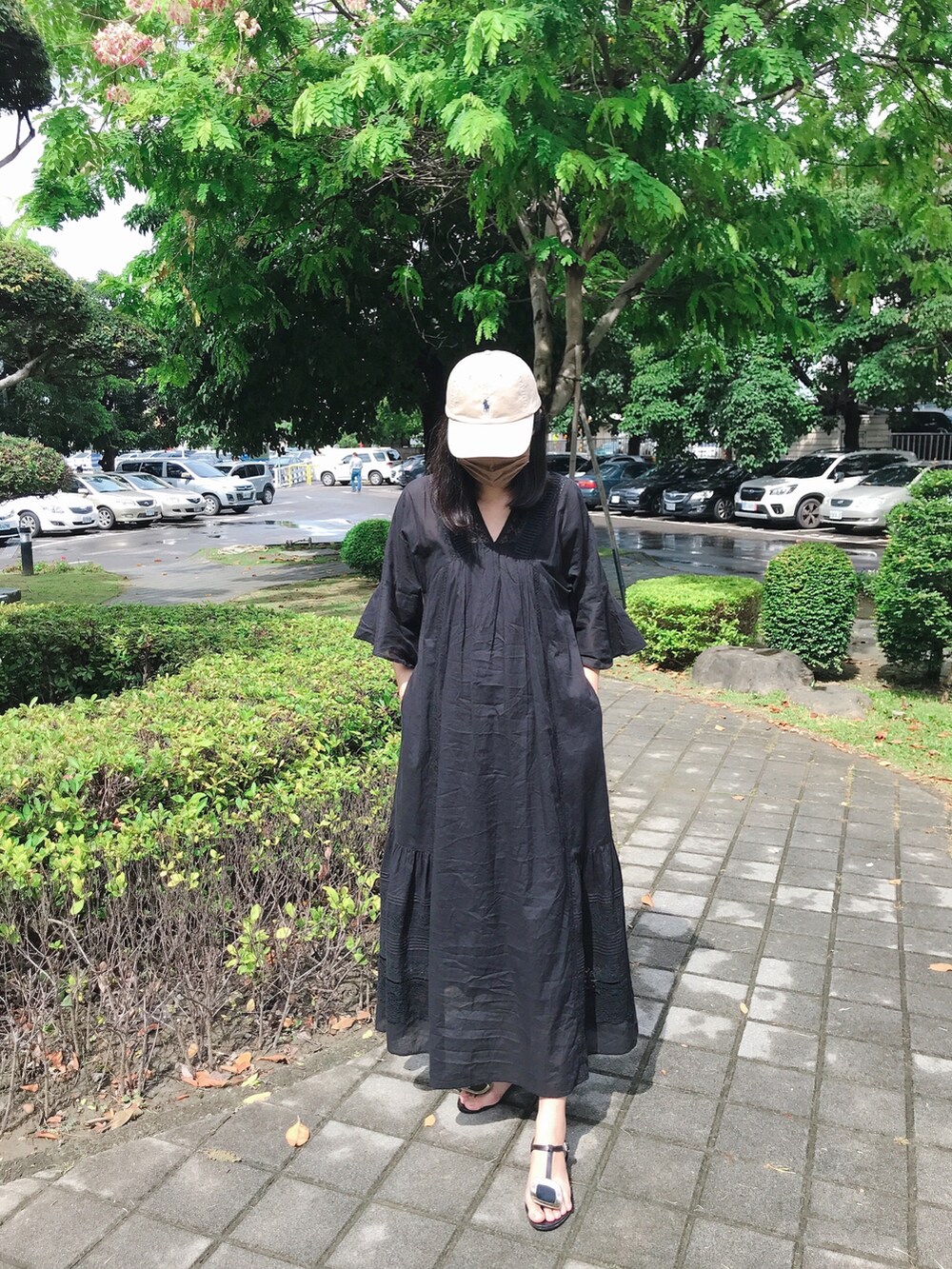 「POLO RALPH LAURENの【POLO RALPHLAUREN/ポロ ラルフローレン】ポニー刺繍コットンキャップ（キャップ、ベージュ系）」を使った、🇹🇼盧大🤎🤍🧡🧡さん（レディース・168cm）の夏コーディネートの3枚目の写真