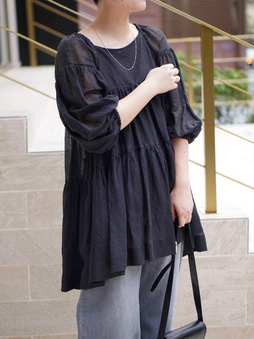 Curensology シアーティアードブラウス Curensology（カレンソロジー）の「Curensology(カレンソロジー