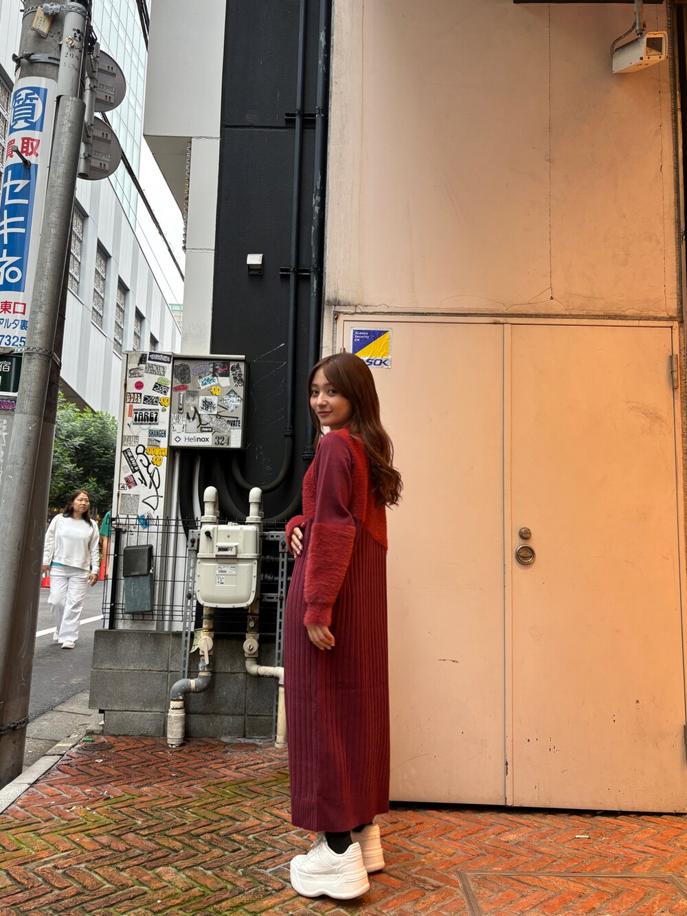 Momo(AVIREX 新宿店)｜AVIREXのワンピースを使ったコーディネート - WEAR 