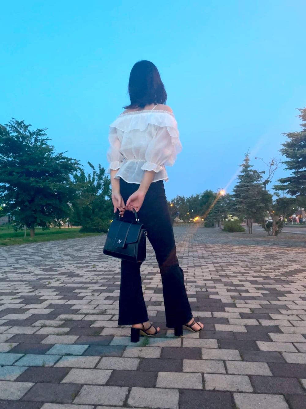 「大人ガーリー、プチプラコーデ、骨格ストレート、フォロー、イイネ、お気に入り登録お願いします♡」｜「NICE CLAUPのアイテム（シャツ/ブラウス、ホワイト系）」を使った、半額しょくぱんさん（レディース・161cm）の夏コーディネートの2枚目の写真