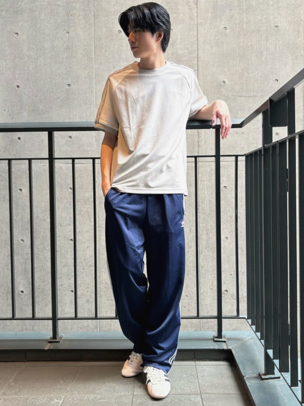 トーキョー/ Tokyo、アディダス オリジナルス R3CD カリ半袖Tシャツの