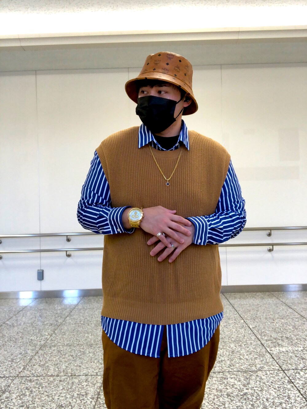 「秋コーデ、NIKE、nike dunk、Bucca44、Jewelry、時計」｜「BUCCA 44のアイテム（ベスト、ブラウン系）」を使った、ryouta0319さん（メンズ・165cm）の秋コーディネートの2枚目の写真