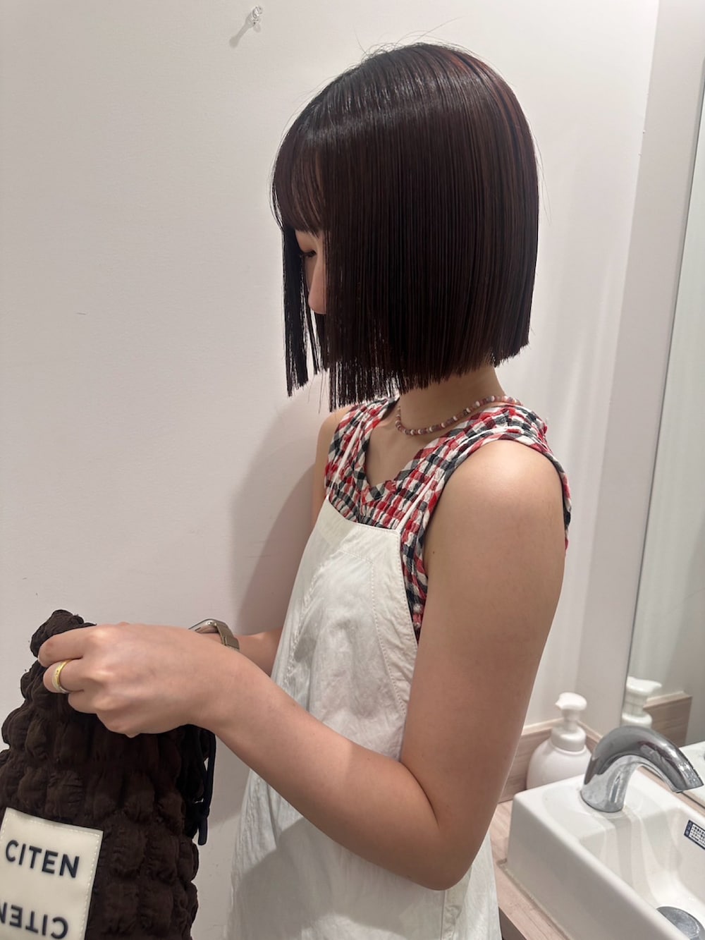 「STYLEMIXERのアイテム（シャツ/ブラウス、ブルー系）」を使った、a8m6iさん（レディース・160cm）の秋コーディネートの3枚目の写真