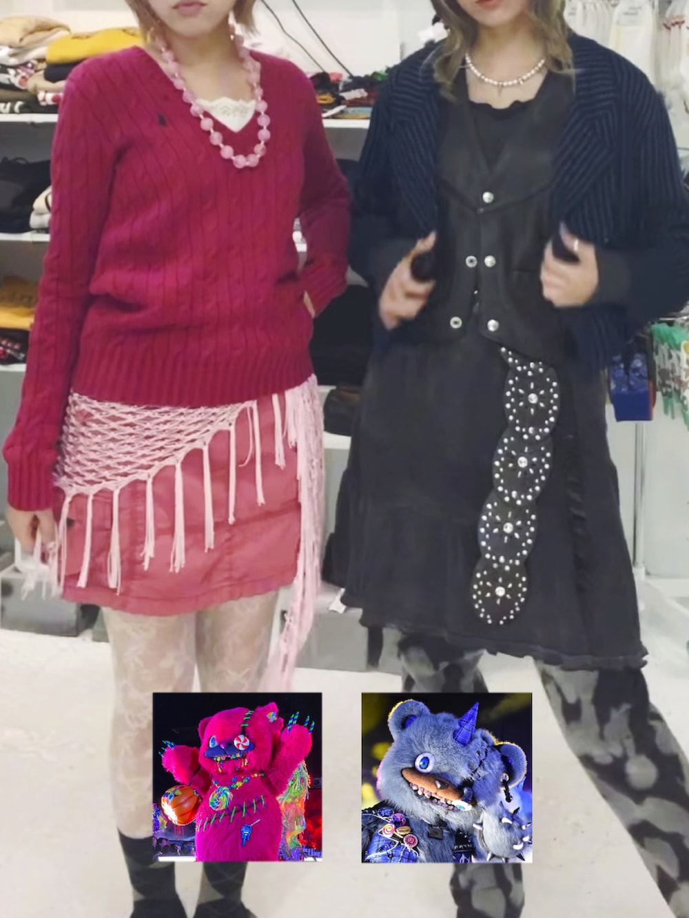 ホワイト系のブーツ、ブルー系のタンクトップ、ホワイト系のTシャツ/カットソーを着用したレディースの冬コーディネートの4枚目の写真