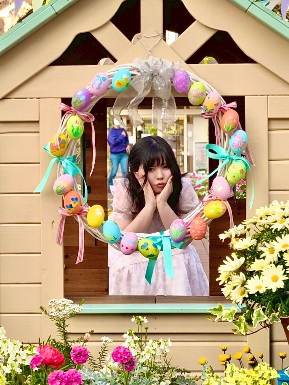 「春コーデ、ロングワンピース、evelyn」｜「evelynのアイテム（ワンピース、ピンク系）」を使った、hiruneko32さん（骨格ナチュラル・レディース・165cm）の春コーディネートの5枚目の写真