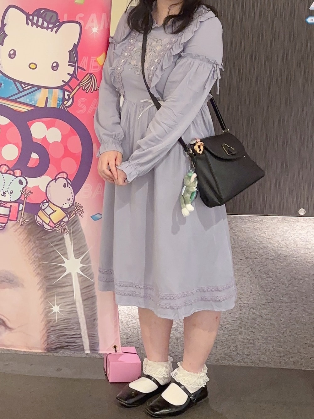 「春コーデ」｜「MAJESTIC LEGONのアイテム（ショルダーバッグ、ブラック系）」を使った、hiruneko32さん（骨格ナチュラル・レディース・165cm）の春コーディネートの2枚目の写真