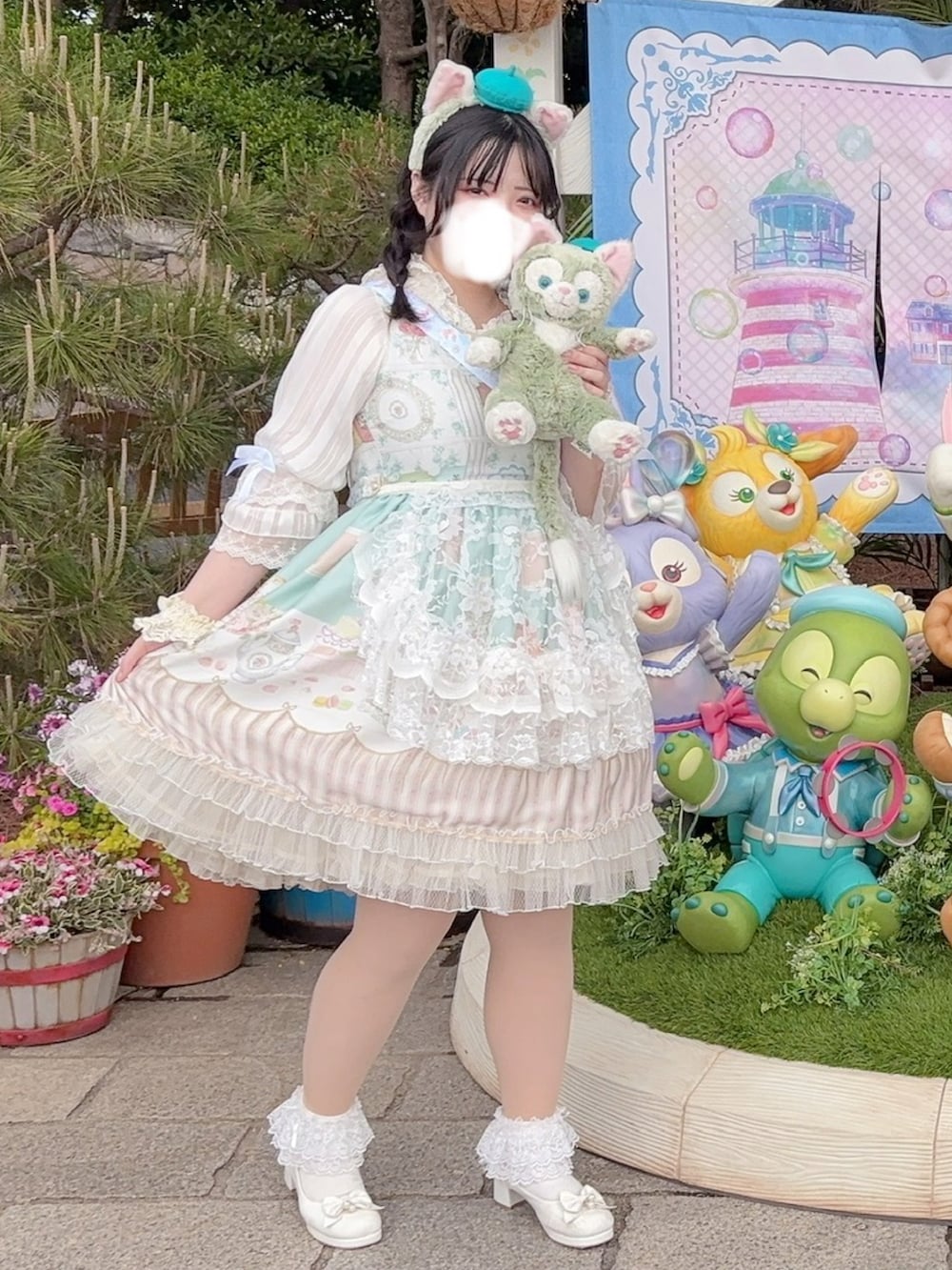 「ディズニー、ジェラトーニ、BABY, THE STARS SHINE BRIGHT」｜「BABY,THE STARS SHINE BRIGHTのアイテム（ワンピース、グリーン系）」を使った、hiruneko32さん（骨格ナチュラル・レディース・165cm）の春コーディネートの2枚目の写真