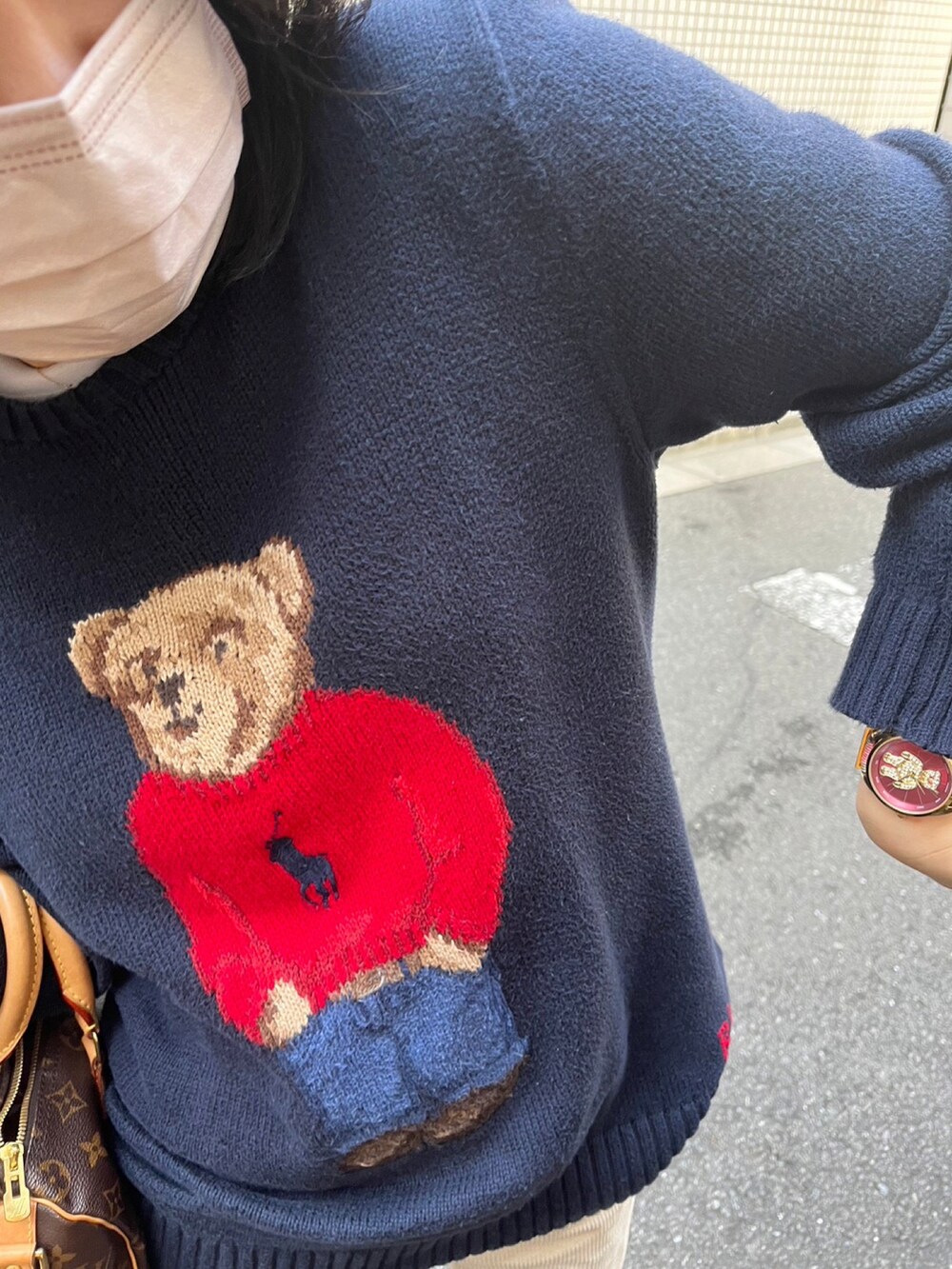 「Vivienne Westwoodのアイテム（腕時計、ピンク系）」を使った、hinyuugohanさん（レディース・156cm）の秋コーディネートの2枚目の写真
