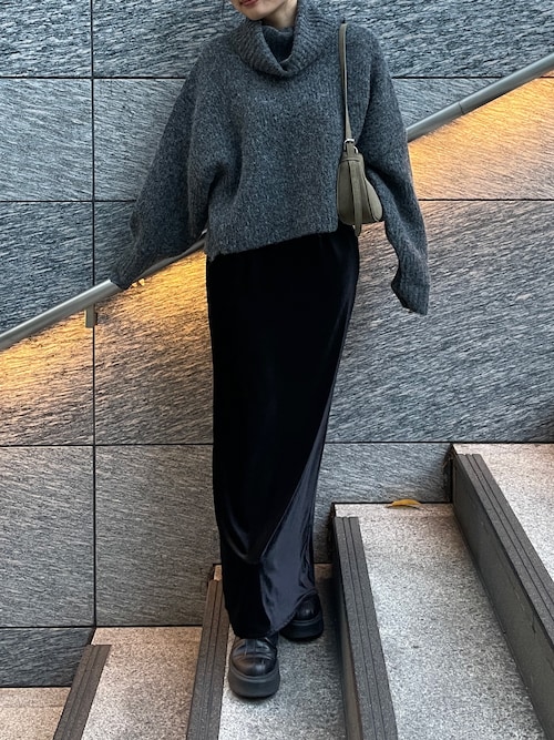 2025.11.19 UP｜アングリッド（Ungrid）、関 侑梨乃、26038432｜RUNWAY