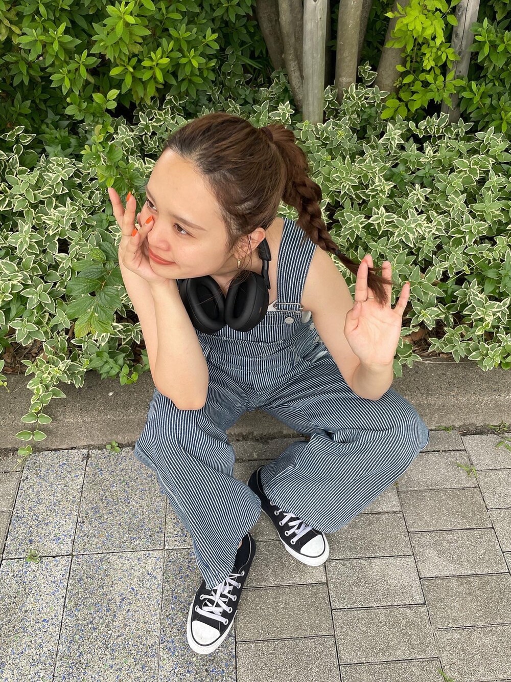 その他のサロペット/オーバーオールを着用したレディースの夏コーディネートの5枚目の写真