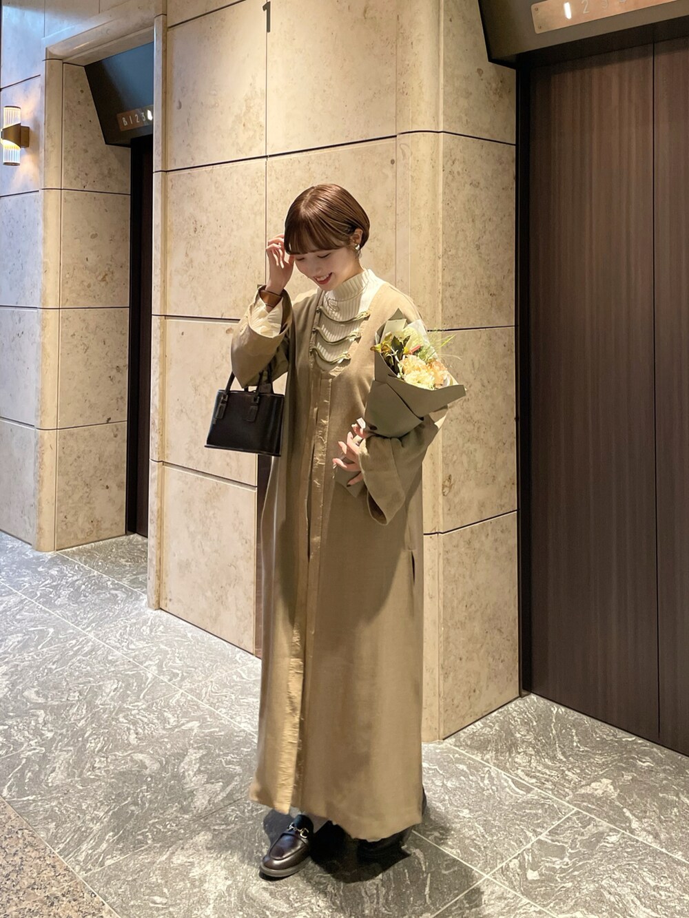 eaphi ブラウンワンピース