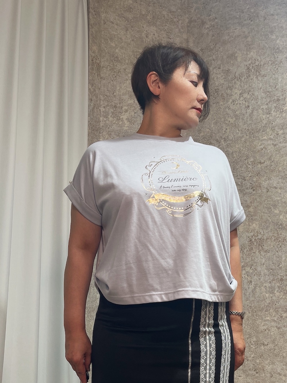 「カジュアルコーデ、カジュアルスタイル、オトナカジュアル、大人カジュアル、大人コーデ、夏ルックで気分アップ、axes femme、夏ファッション、夏、スカート、お洒落さんとつながりたい」｜「axes femmeのレースアップブーサン（サンダル、ブラック系）」を使った、ジョーさん（レディース・161cm）の夏コーディネートの3枚目の写真