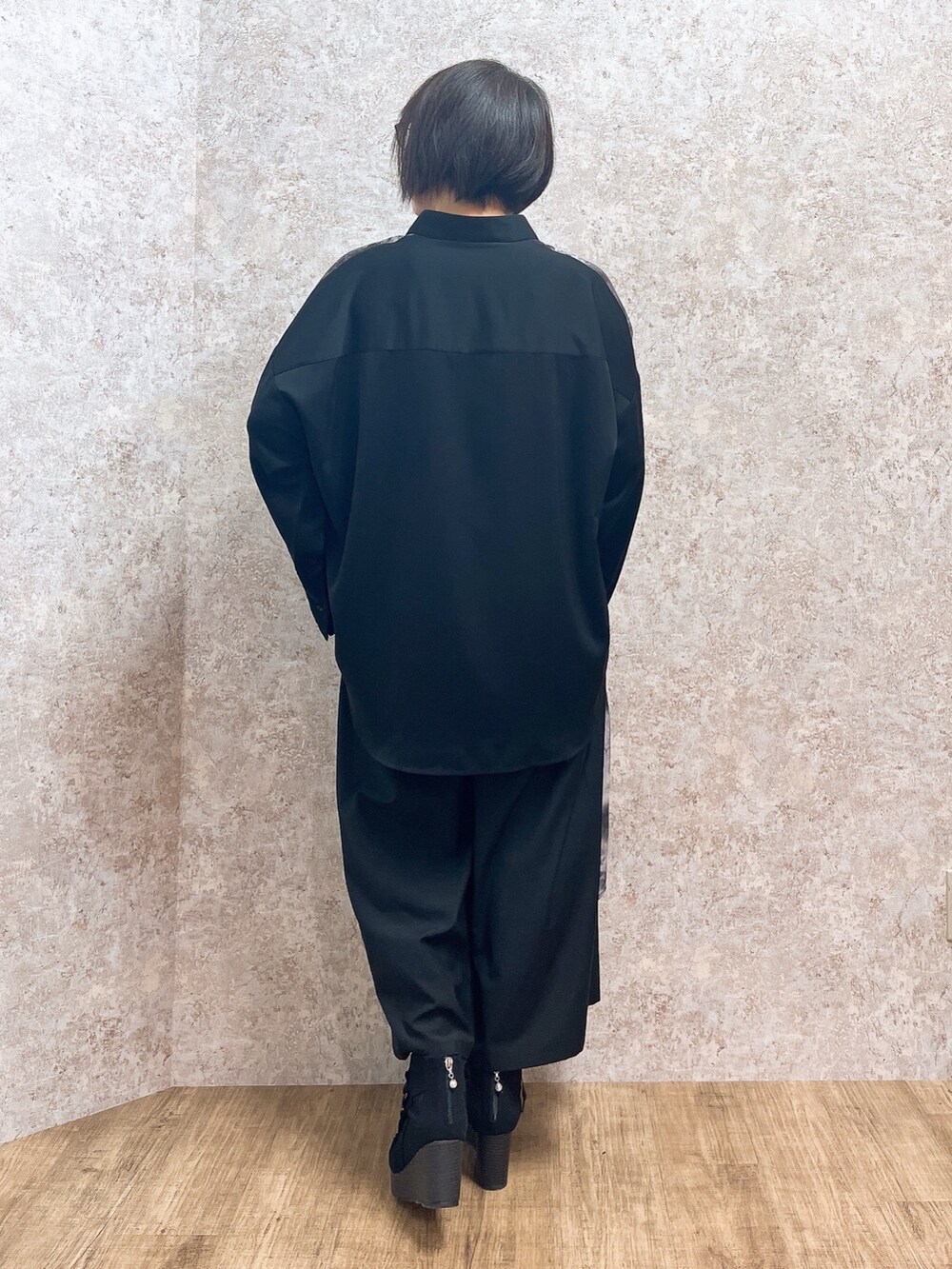 「axes femme、AXES-X、REZEN、パンツスタイル、おしゃれさんと繋がりたい、シャツコーデ、和洋折衷、モード」｜「REZENの三世の契レイヤード袴パンツ（その他パンツ、グレー系）」を使った、ジョーさん（レディース・161cm）の春コーディネートの6枚目の写真