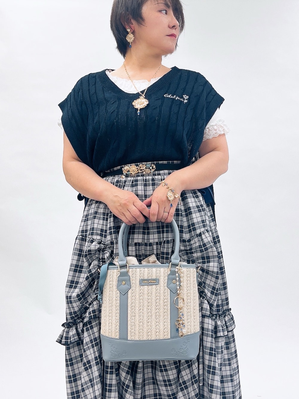 「レイヤードスタイル、最近のいい感じコーデ、大人カジュアル、お出かけコーデ、axes femme、楽チンコーデ、大人女子、オトナ女子、夏ファッション、オトナカワイイ、初夏コーデ、カジュアルスタイル」|「axes femmeのレースアップブーサン(サンダル、ベージュ系)」を使った、ジョーさん(レディース・161cm)の春コーディネートの5枚目の写真