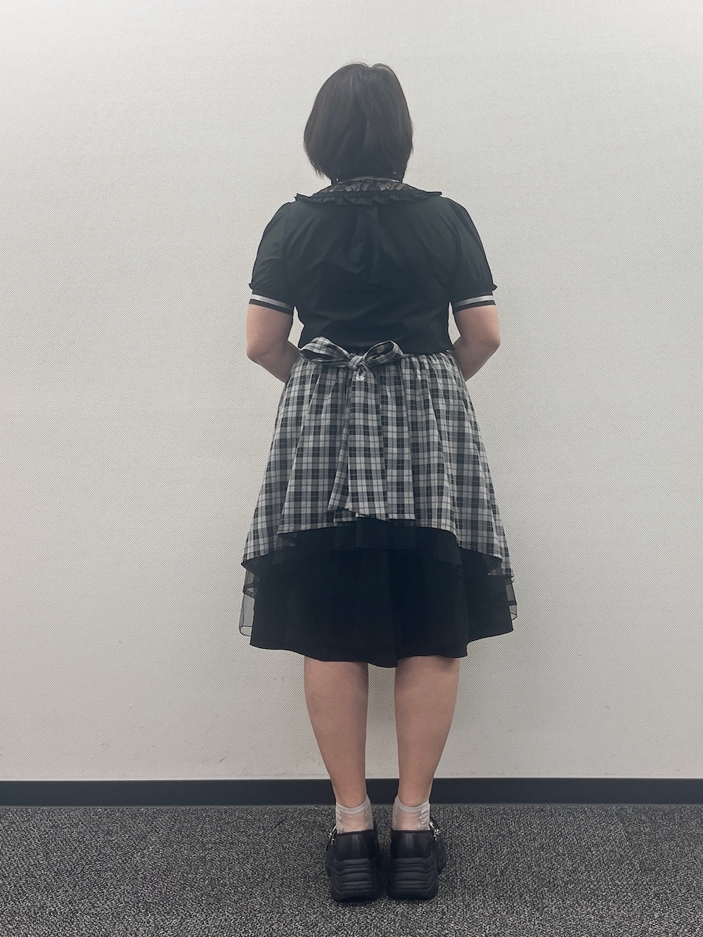 「クラシカル、クラシカルガーリー、ブラック、axes femme、お洒落さんとつながりたい、おでかけ服、ブラウス」｜「axes femmeのクラシカル　ブラウス（シャツ/ブラウス、ブラック系）」を使った、ジョーさん（レディース・161cm）の夏コーディネートの6枚目の写真