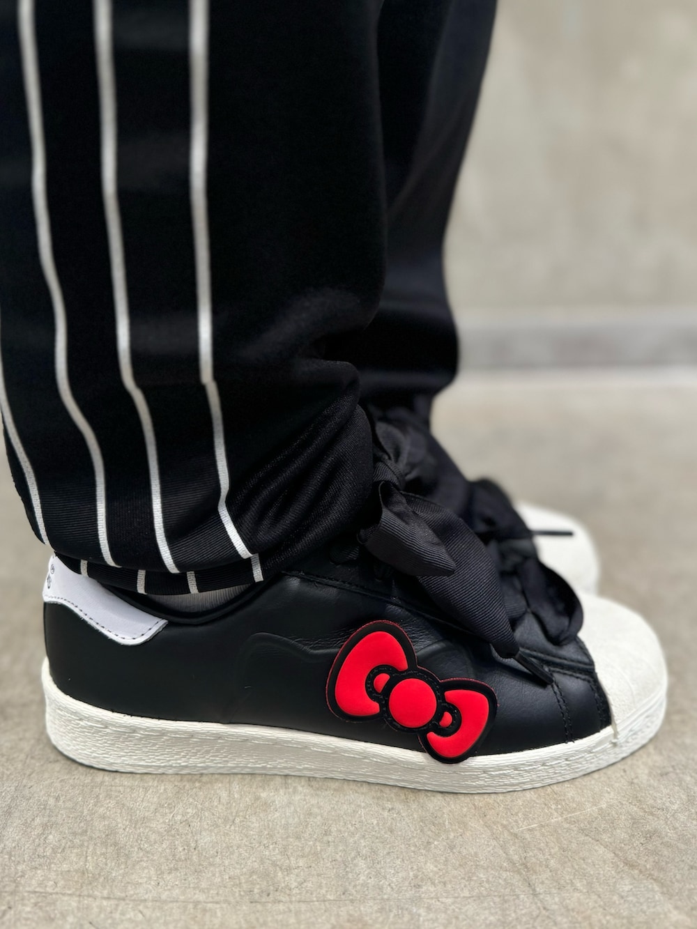 RHさんの「Q4 FS トラックトップ / アディダスオリジナルス adidas Originals（adidas）」を使ったコーディネートの9枚目の写真