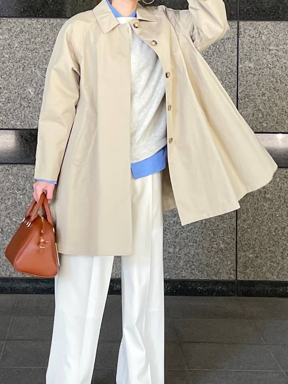 「ワントーン、高見え、ニット、ワイドパンツ、ラフ、骨格ウェーブ、高身長、フェミニン、きれいめ、カジュアル、ウォッシャブル、メガネ、BARNYARDSTORM、メガネ女子、トレンチコート」|「BARNYARDSTORMのBARNYARDSTORM / UVカットラウンドグラス(メガネ、ブラック系)」を使った、みかさん(レディース・174cm)の冬コーディネートの5枚目の写真