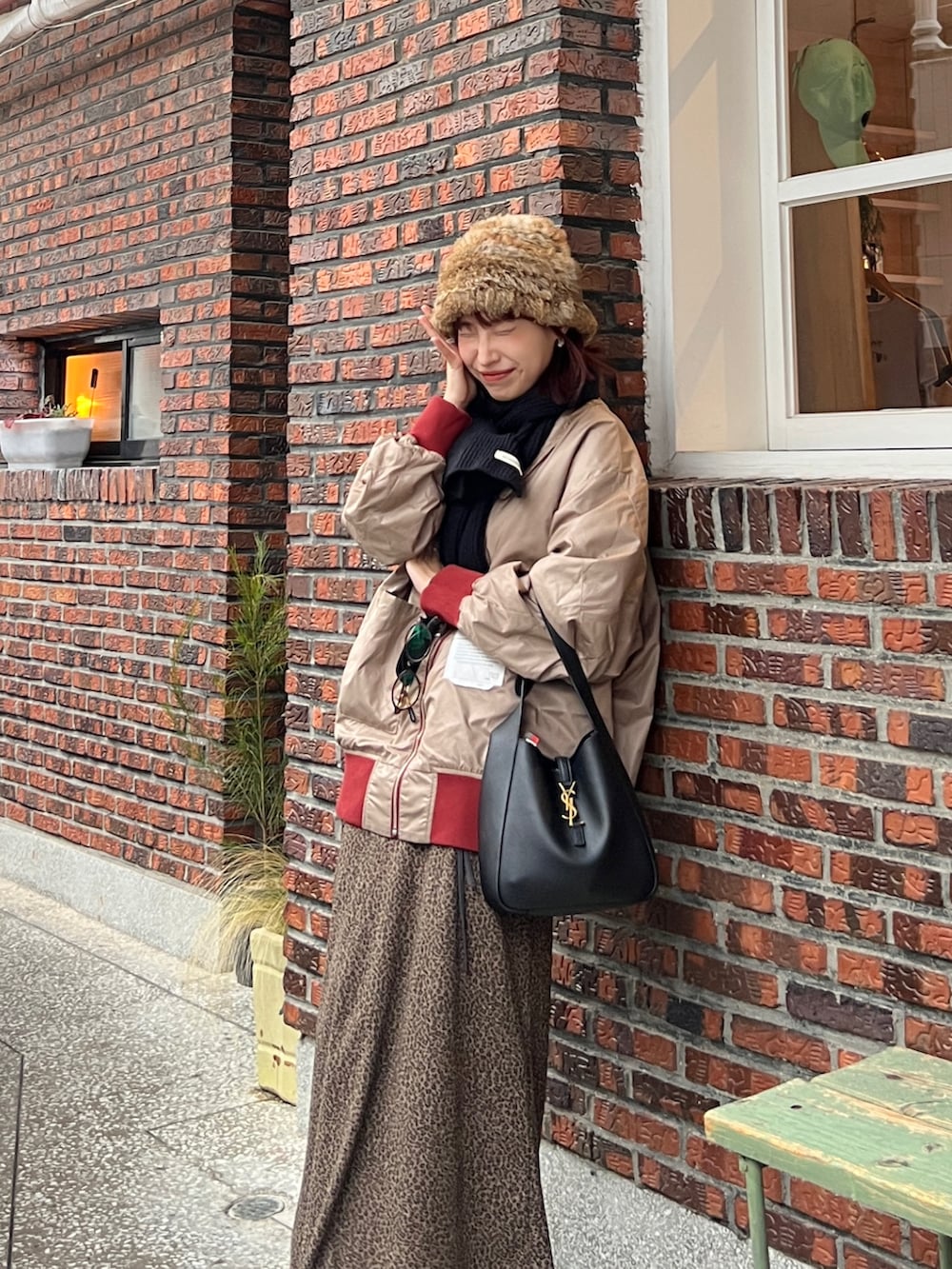 「やっぱり帽子が好き、ootd、冬コーデ」｜「JEANASISのリバーシブルフライトジャケット/992144（ブルゾン、グリーン系）」を使った、hellojcjcさん（レディース・158cm）の春コーディネートの2枚目の写真