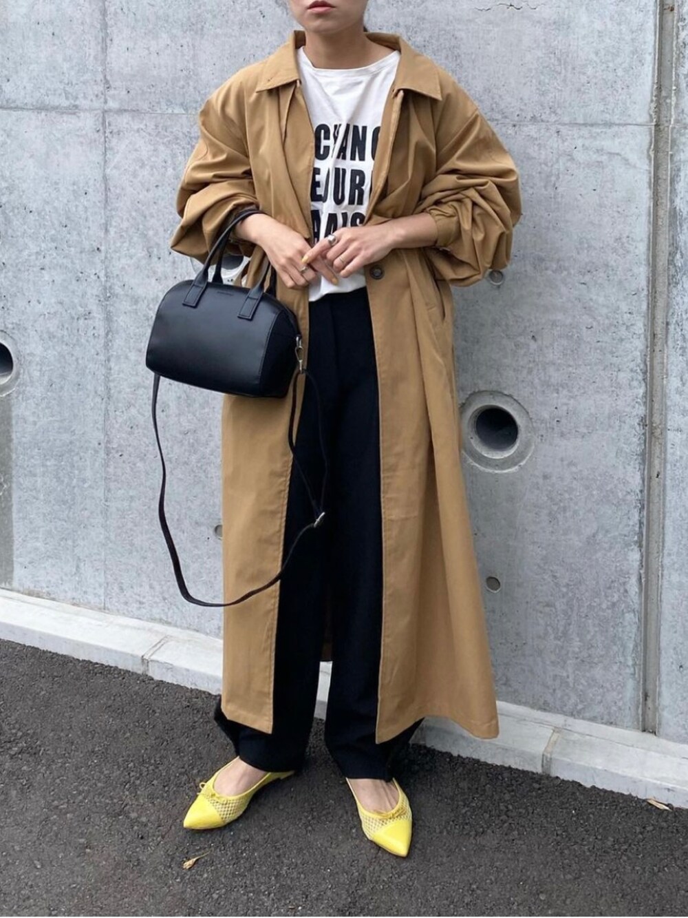 「emmafrancis、エマフランシス、バレエシューズ、バレエパンプス、フラットシューズ、春コーデ、イエロー、メッシュパンプス、ポインテッドトゥ、オトナカジュアル、きれいめカジュアル、ママコーデ、春カラー、大人カジュアル」｜「Emma Francisのポインテッドトゥ フラットバレエシューズ（バレエシューズ、イエロー系）」を使った、mikaさん（レディース・157cm）の春コーディネートの2枚目の写真