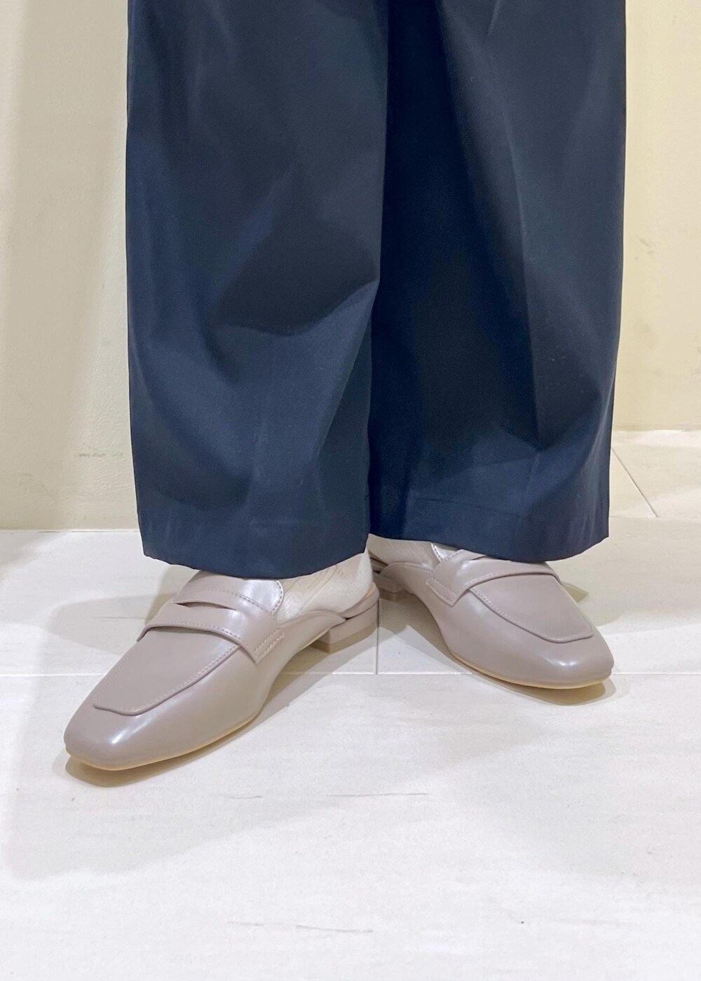 「ロペピクニック、ROPÉPICNIC、着回し、フリンジ、洗える、ハーフスリーブ、半袖、ブルー、チノパン、25SS、25SS春の新作、25SS夏の新作、骨格ウェーブ、ブルベ冬、ブルベ」｜「ROPE' PICNICの【3サイズ展開】チノライクタックパンツ（チノパンツ、ブルー系）」を使った、NACHIさん（レディース・155cm）の春コーディネートの10枚目の写真