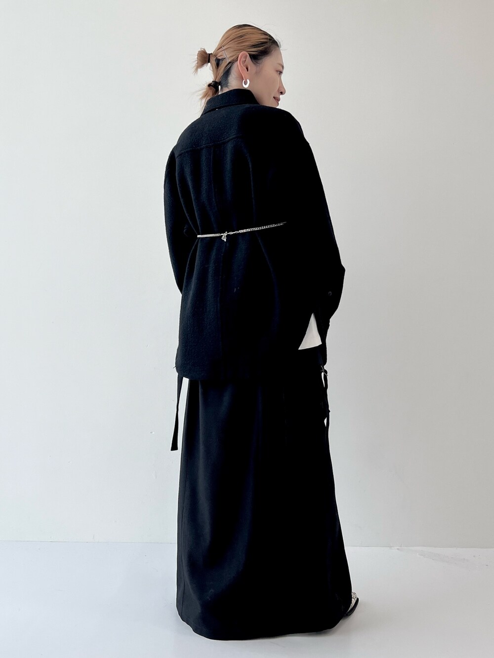 STUDIOUS/ステュディオス】サスペンダージップスカートを使った