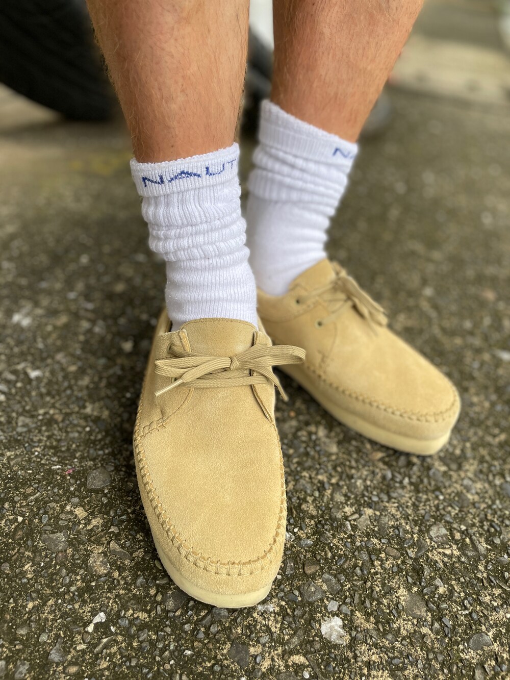 「ClarksのWeaver GTX　26171485（モカシン/デッキシューズ、ベージュ系）」を使った、クロ🐑さん（メンズ・168cm）の夏コーディネートの3枚目の写真