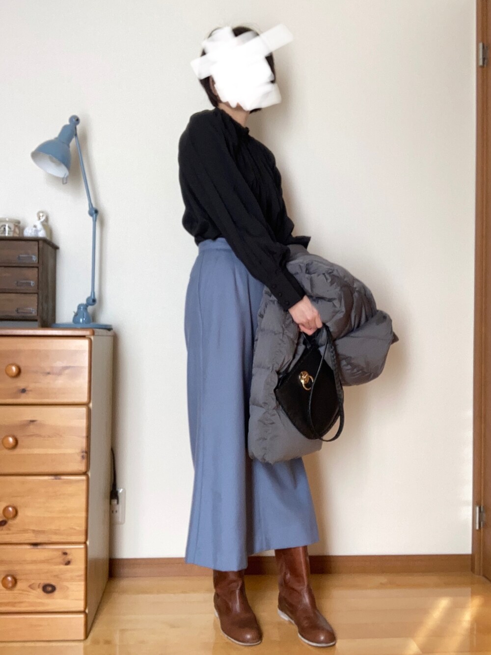 「キレイめ」｜「SLOBE IENAのウール混マーメイドロングスカート◆（スカート、ブルー系）」を使った、Ninaさん（レディース・167cm）の冬コーディネートの2枚目の写真