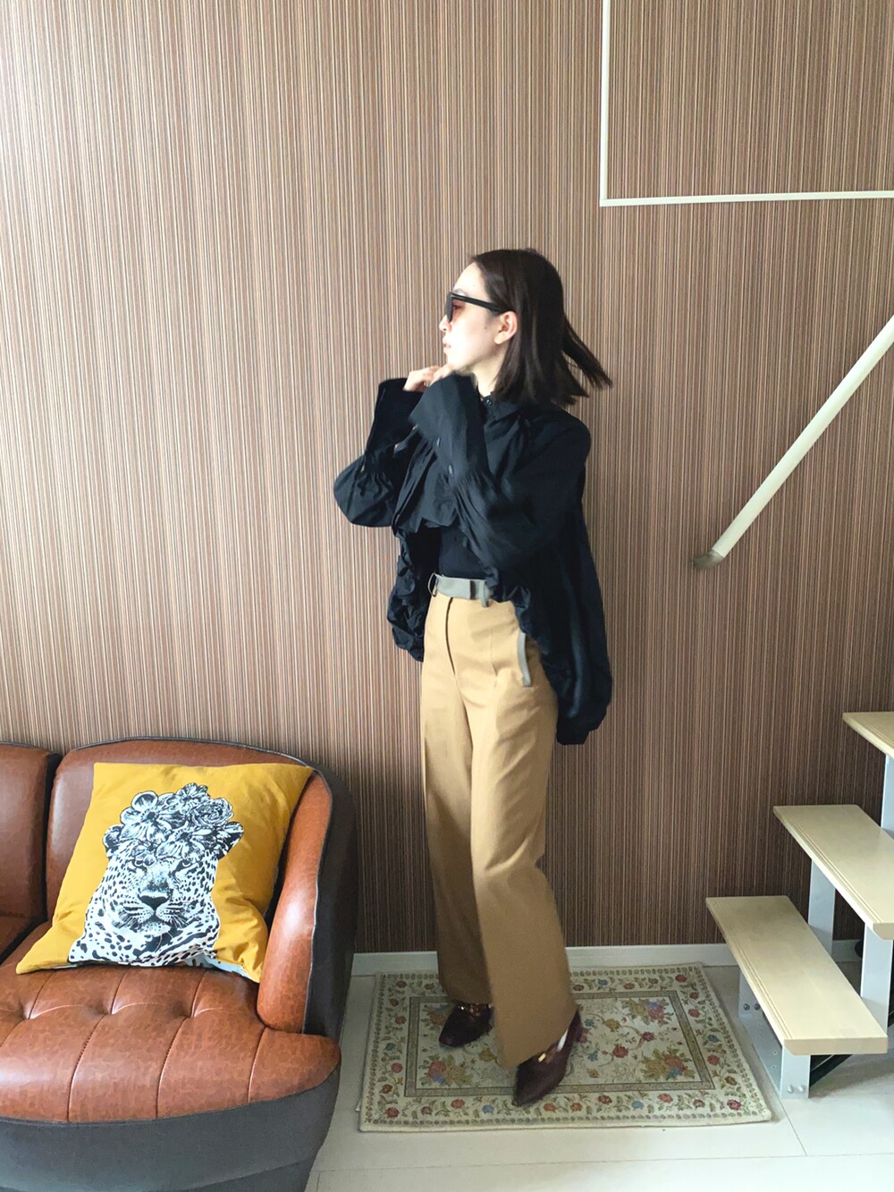 「ラベルエチュード、イウエンマトフ、ユニクロ、TOMFORD、秋のコーデ、おしゃれさんと繋がりたい、ootd、大人コーデ、着回しコーデ、バルーンシルエット」｜「AEWEN MATOPHのアイテム（パンツ、オレンジ系）」を使った、エイミー]]amy さん（レディース・166cm）の秋コーディネートの3枚目の写真
