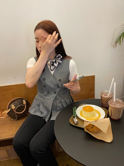 Bibiy.のベストを使った人気ファッションコーディネート - WEAR