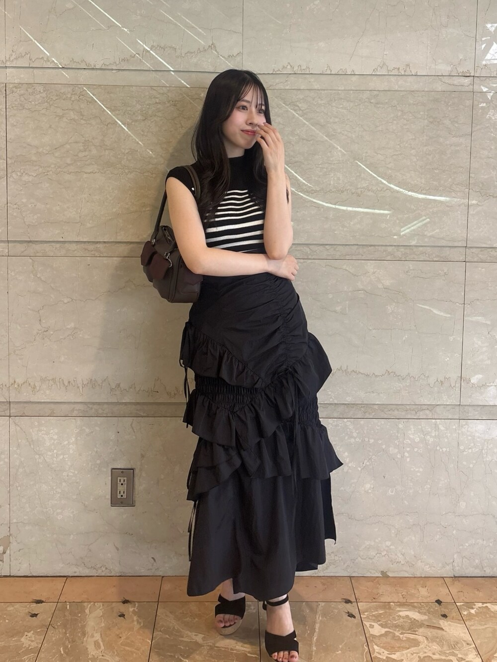 その他のスカート、その他のニット/セーターを着用したレディースの夏コーディネートの3枚目の写真