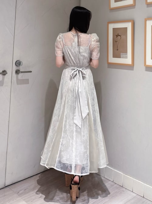 バックスセットアップrienda.datura.ダズリン.スナイデル. 2025.06.24 UP｜ダズリン（dazzlin）、reika、25490199｜RUNWAY