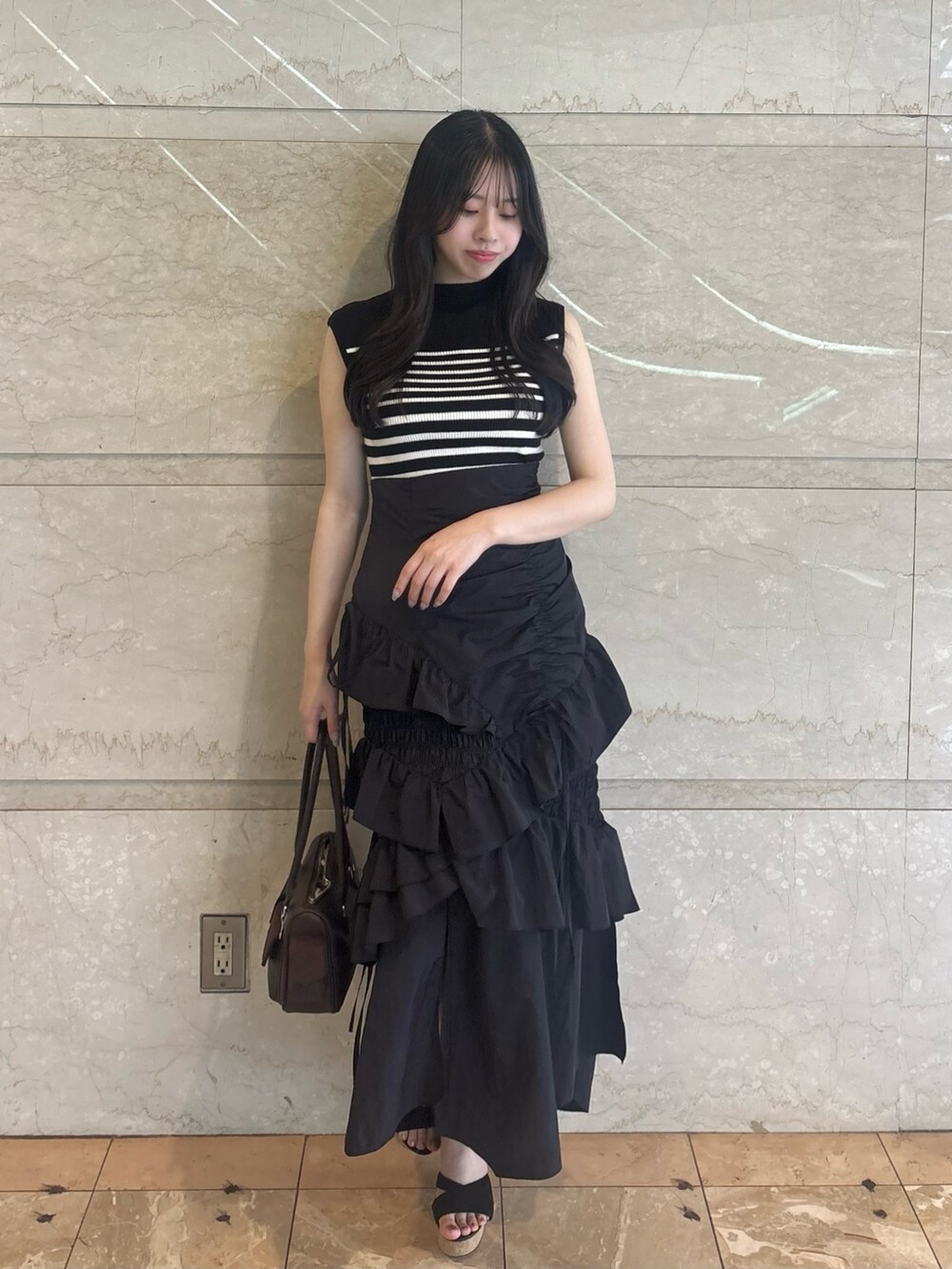 その他のスカート、その他のニット/セーターを着用したレディースの夏コーディネートの2枚目の写真