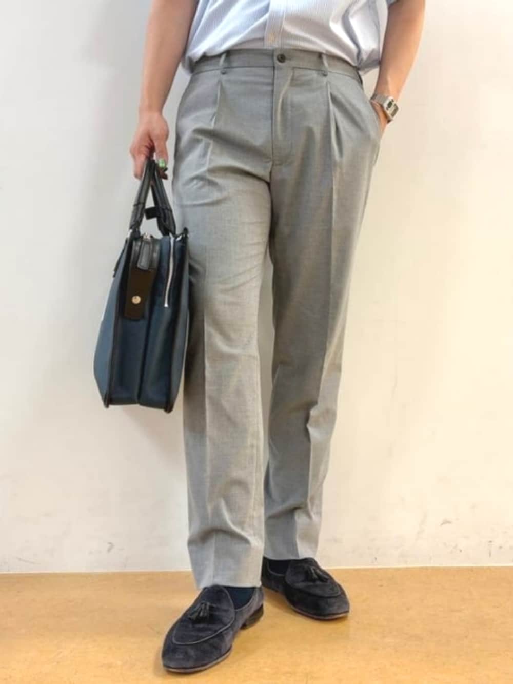 「BEAMS HEARTのナイロン×レザー ブリーフバッグ（ビジネスバッグ、ブルー系）」を使った、BEAMS HEART MENさん（メンズ・176cm）の夏コーディネートの5枚目の写真