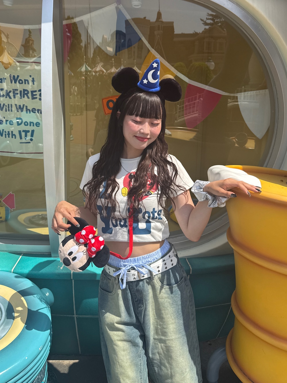 ひいなさんの「MD I LOVE MM Tシャツ（Disney SERIES CREATED by MOUSSY）」を使ったコーディネートの2枚目の写真