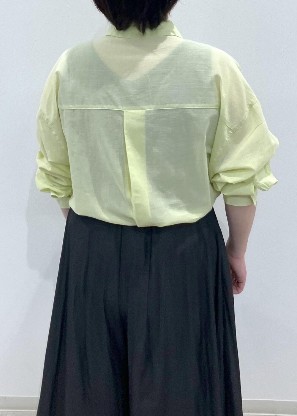 「RP2504、ＲＰ２５０４、春コーデ、初夏コーデ、夏コーデ、お出かけコーデ、推し活コーデ、女子会コーデ、大人カジュアル、体型カバー、ROPÉ PICNIC、ストレート、ブルべ夏、混合、トップス」｜「ROPE' PICNICのイージースカーチョ/UVカット・洗濯機OK（その他パンツ、グレー系）」を使った、ゆんさん（レディース・155cm）の春コーディネートの8枚目の写真