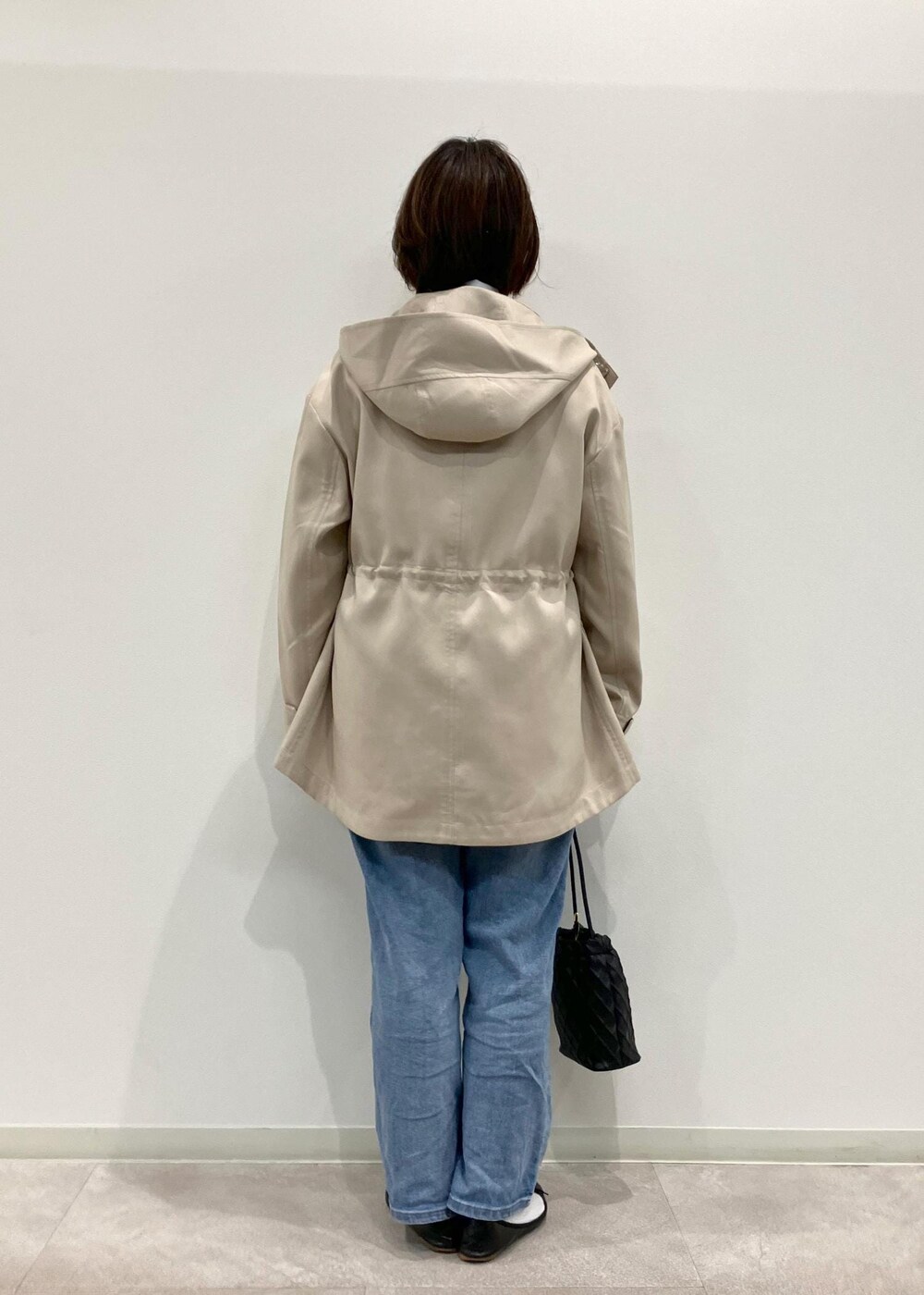 「骨格ストレート、GDS53120、GDH13080、シャツ/ブラウス、トップス、パールシャツ、パールブラウス、パールボタン、パールボタンシャツ、パールボタンブラウス、通年対応、GDL14000、GIX14110、タートルネック、シアー」｜「ROPE' PICNICのパール釦シャツ（シャツ/ブラウス、ホワイト系）」を使った、ゆんさん（レディース・155cm）の冬コーディネートの4枚目の写真