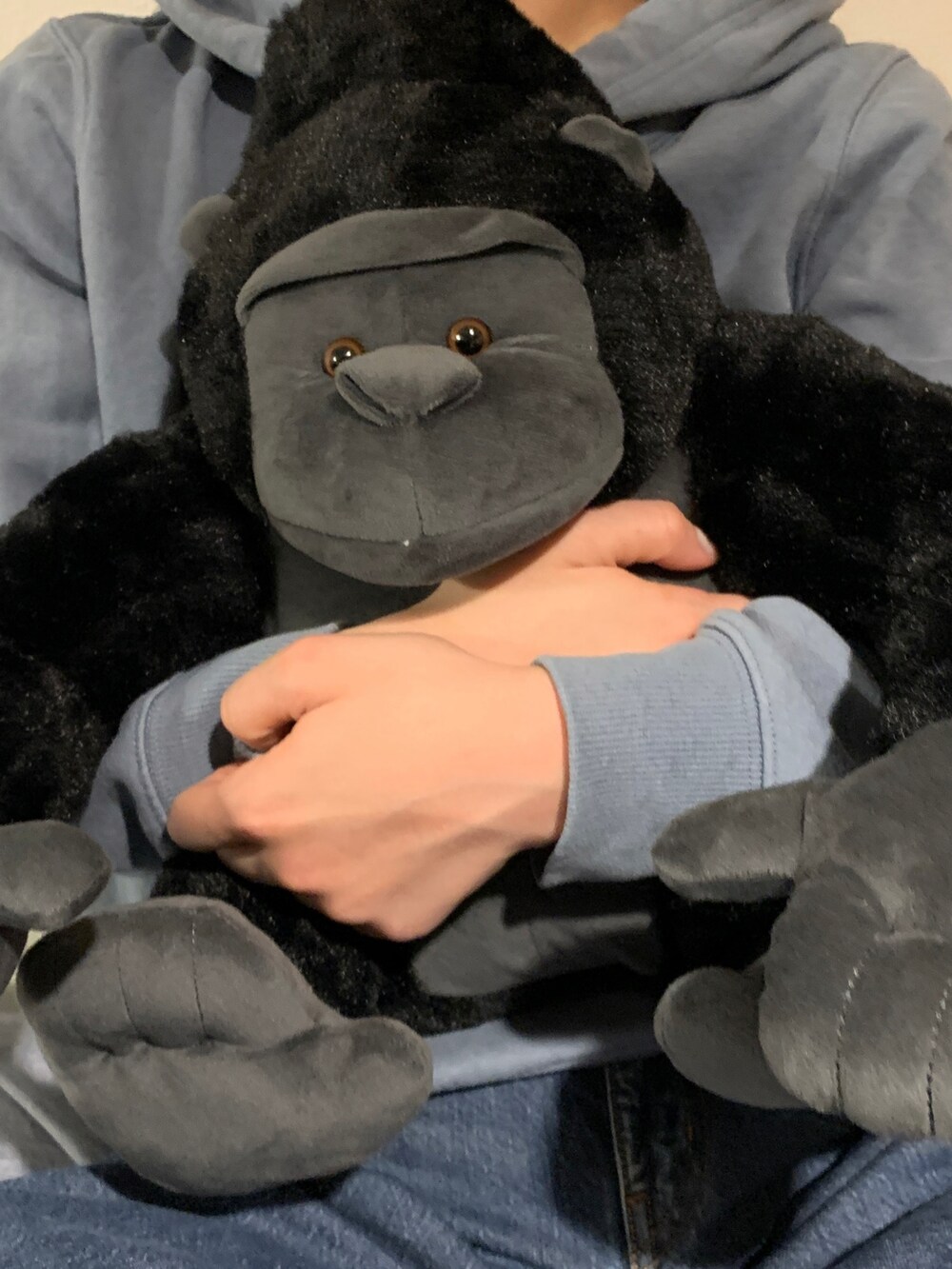 ブラック系のフィギュアを着用したレディースの冬コーディネートの2枚目の写真