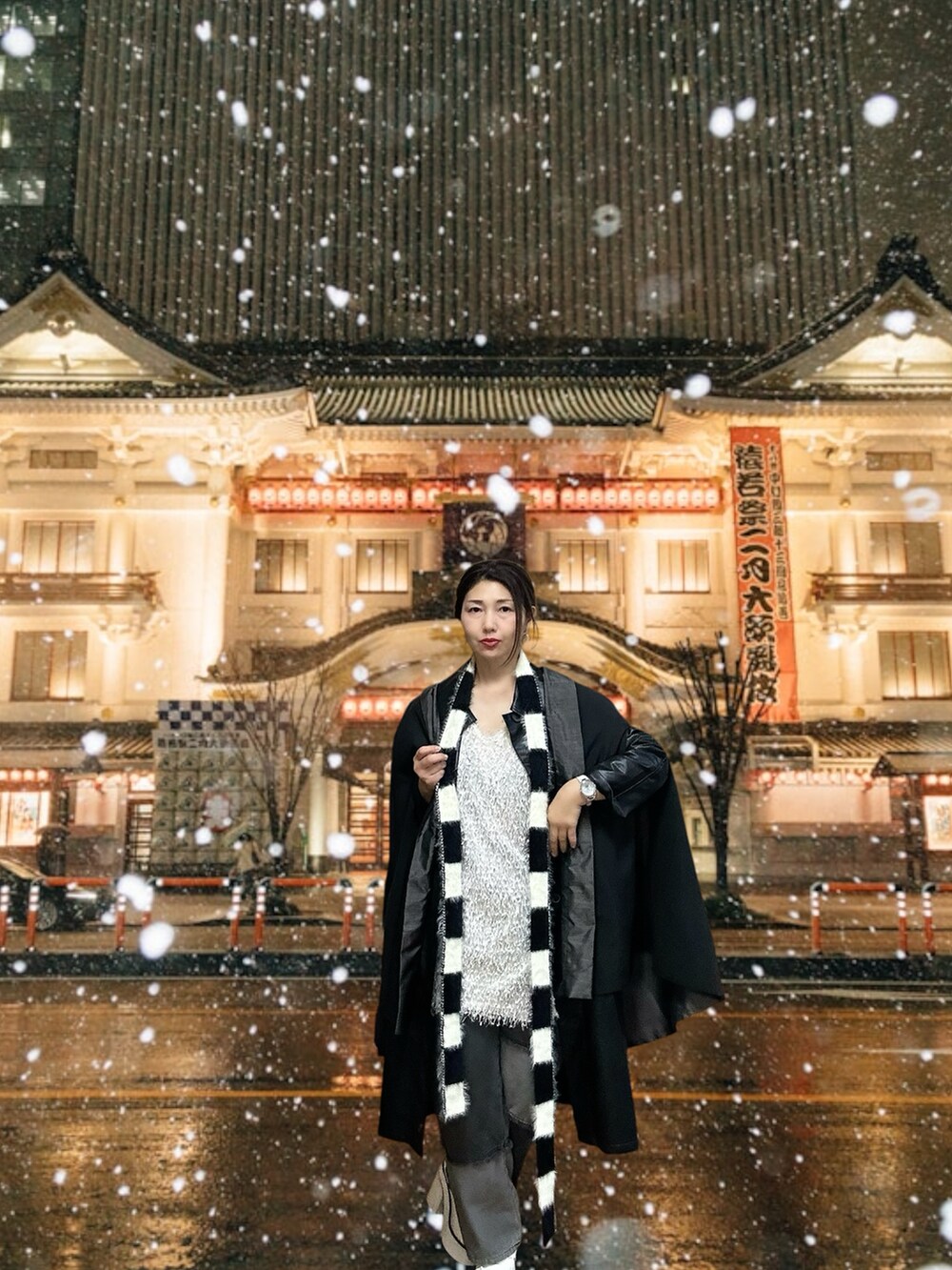 「冬コーデ、マント、和服、着物、デニム、ローファー」｜「🐅キノア🐅のアイテム（着物、ブラック系）」を使った、toshikoshiさん（レディース・160cm）の冬コーディネートの3枚目の写真
