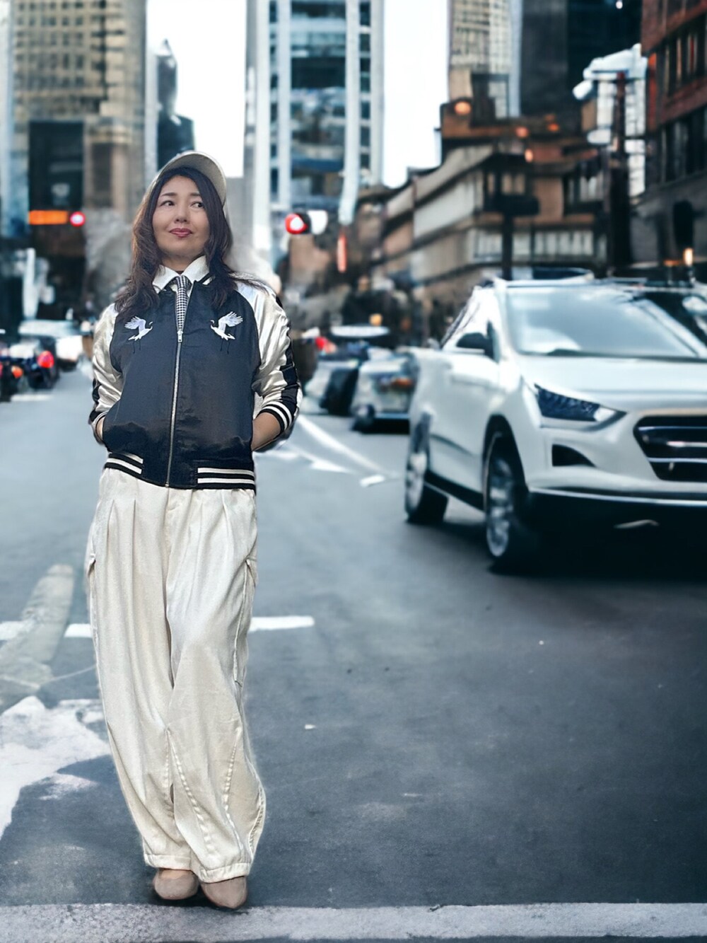 「ファッションを楽しもう、秋冬コーデ、シンプルコーデ、秋、秋服、楽チンコーデ、古着MIX、モノトーン、キャスケット、スカジャン」｜「古着のアイテム（スカジャン、その他）」を使った、toshikoshiさん（レディース・160cm）の秋コーディネートの2枚目の写真