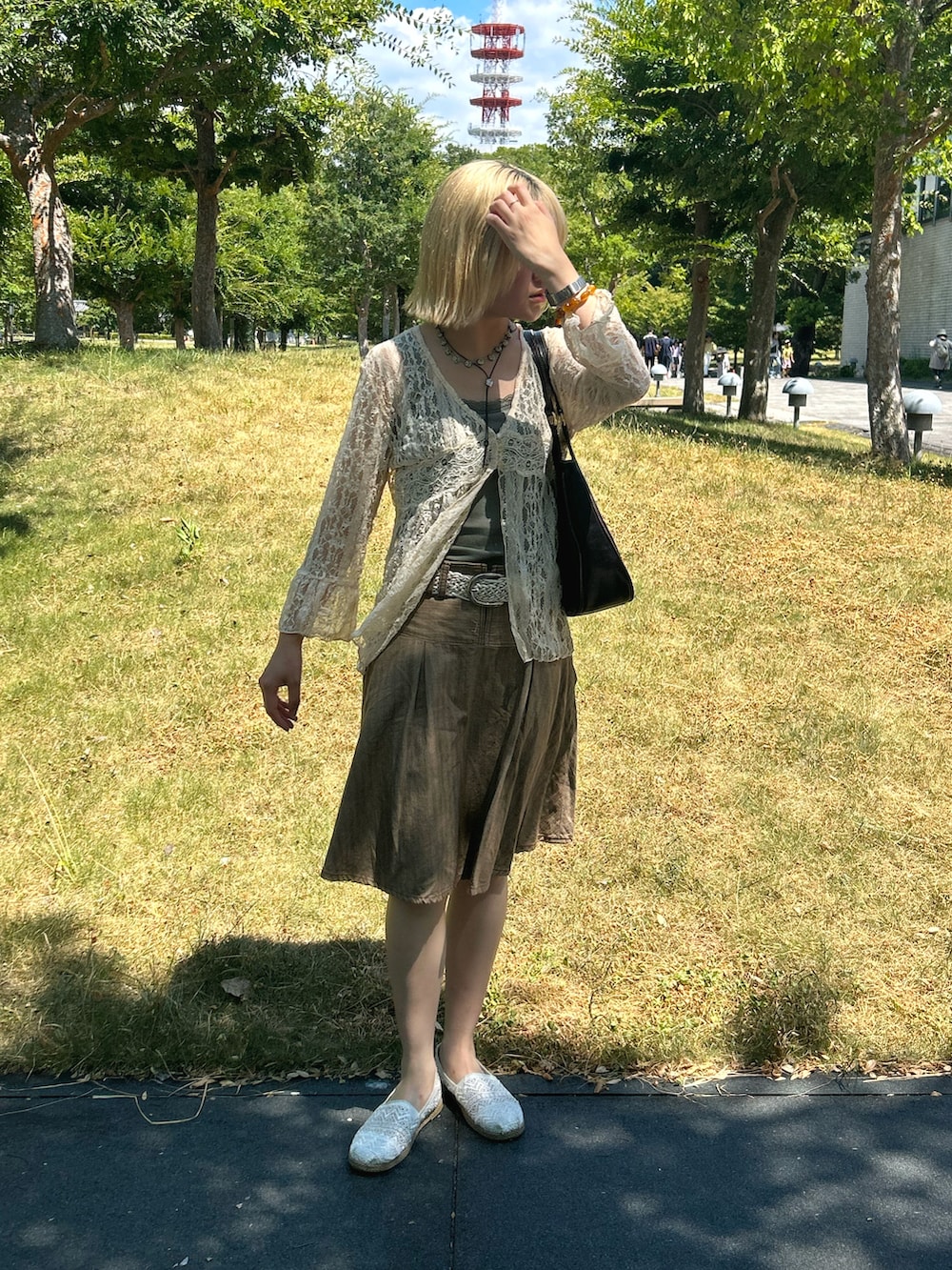 「アツいコーデ全部見せ、レイヤードスタイル、グランジコーデ、レーストップス、淡色コーデ、スカートスタイル、古着MIX、低身長コーデ、古着コーデ」｜「Instagramのig @irnozomi（その他、その他）」を使った、nozomiさん（レディース・155cm）の夏コーディネートの2枚目の写真