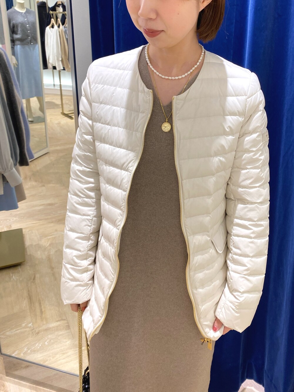 aikoさんの「【TATRAS/タトラス】NOSTAノーリーズ別注 24AW（TATRAS）」を使ったコーディネートの8枚目の写真
