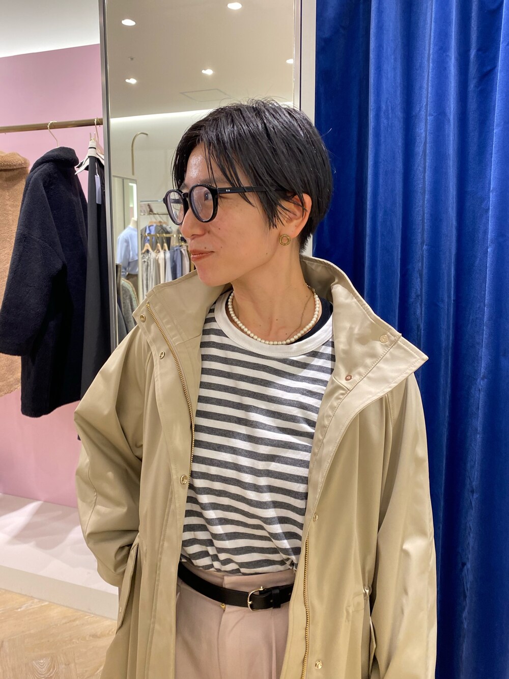 「おしゃ見えテクニック、秋冬コーデ、おでかけコーデ、おしゃれさんと繋がりたい、低身長女子、ママファッション、きれいめカジュアル、マウンテンパーカー、大人カジュアル」｜「NOLLEY’S SophiのウォッシャブルLIMONTAハーフ丈マンパ 24AW（マウンテンパーカー、ベージュ系）」を使った、taki chanさん（レディース・155cm）の秋コーディネートの3枚目の写真