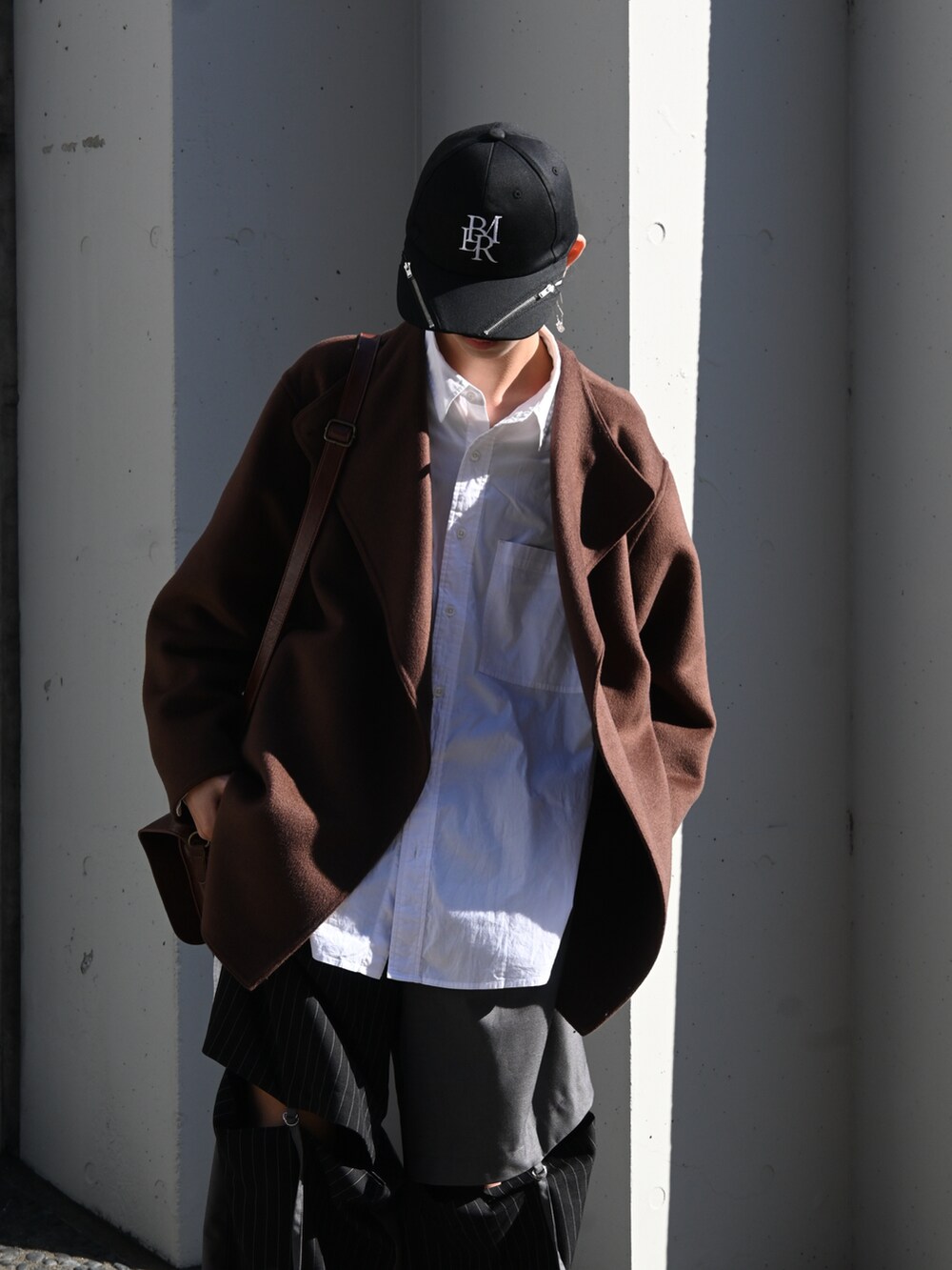 「ファッションを楽しもう、カジュアルコーデ、きれいめカジュアル、いいね、save、フォローお願いします🤑、WEARyouthコーデ、秋冬コーデ、スニーカーコーデ、メンズファッション、秋コーデ、カジュアル、キャップ、秋服、UNIQLO、韓国ファッション、大人コーデ」｜「BLAYMOREのSlide Zip Cap（キャップ、ブラック系）」を使った、Uminaさん（メンズ・169cm）の秋コーディネートの2枚目の写真