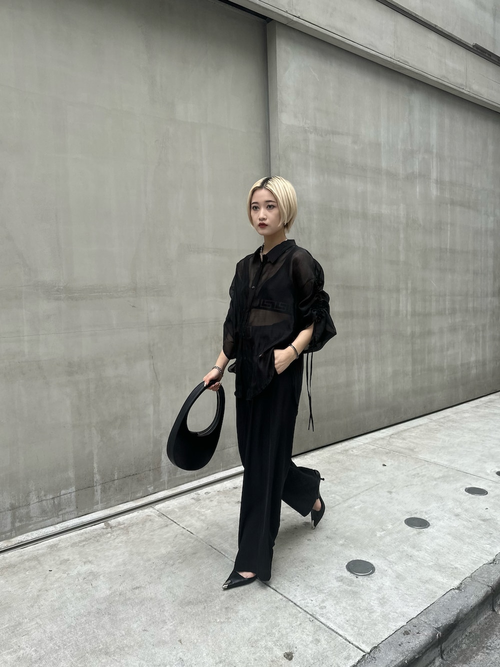 エロリンコ様 C6493 museOXシャツコーデ Oo.hiro.oO｜miu miuのシャツ/ブラウスを使ったコーディネート