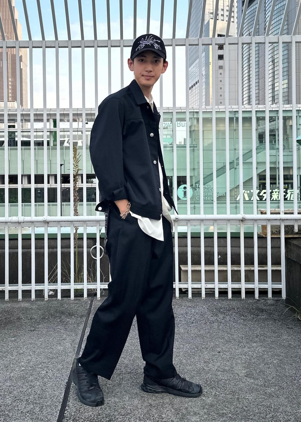 nakajiryo(ADAM ET ROPE' ルミネ有楽町)｜ADAM ET ROPE'のデニムパンツ